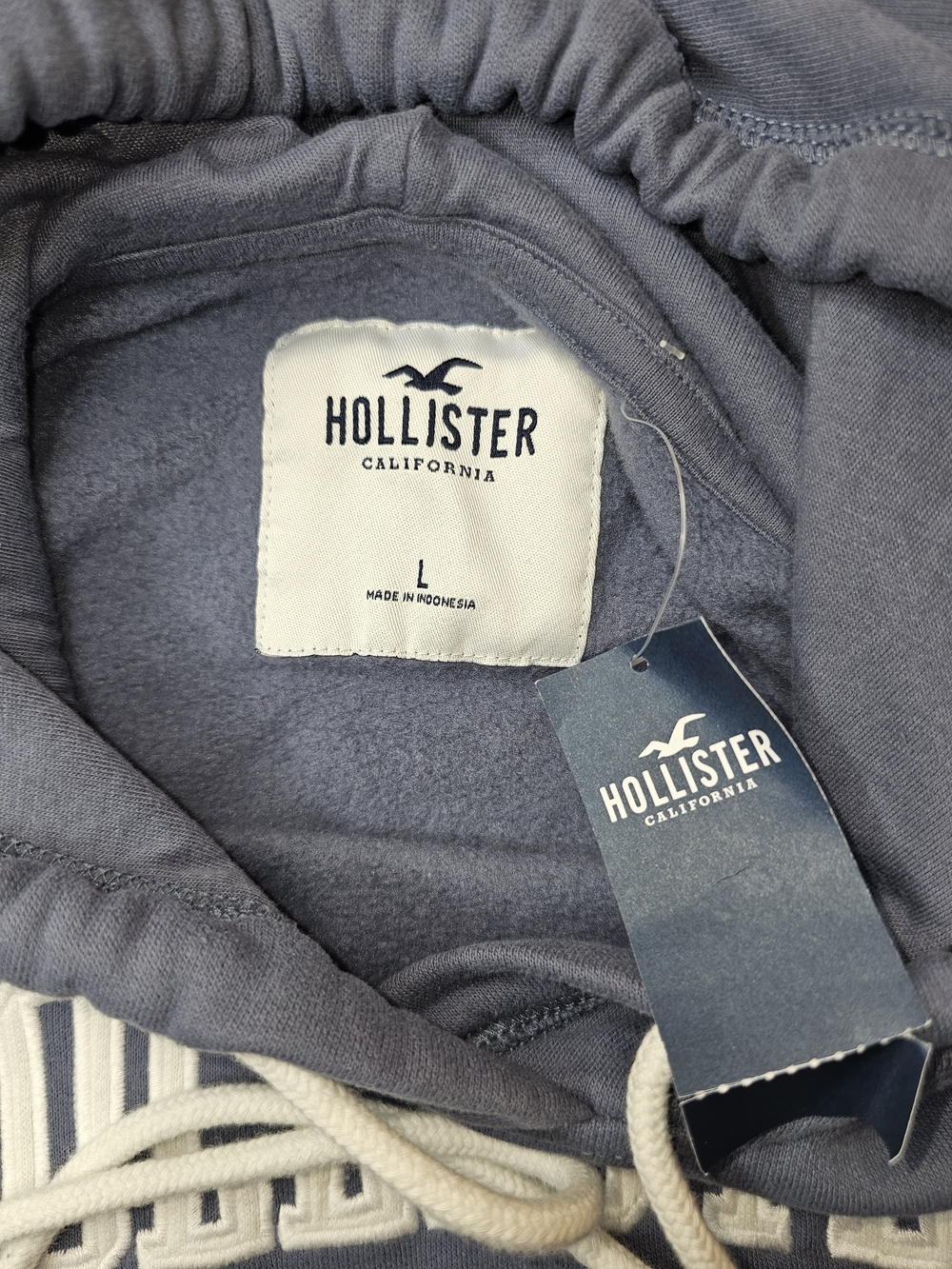 Hollister Slate Blue Pullover Hoodie with White Logo - Picture 2 of 4